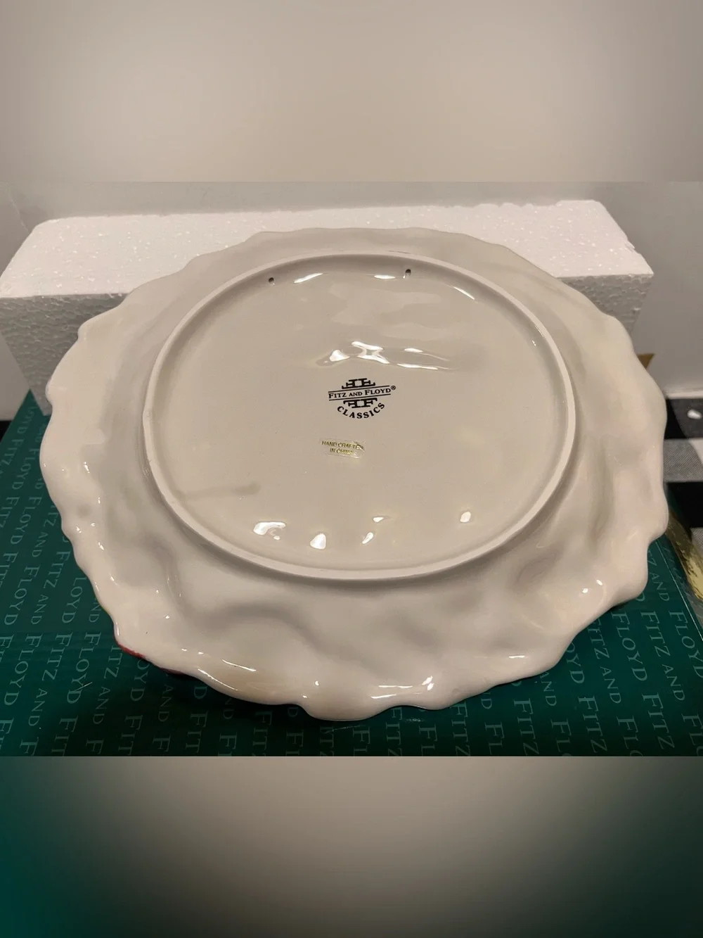 NWT FITZ & FLOYD COQ DU VILLAGE  VEGETABLE CANAPÉ PLATE.